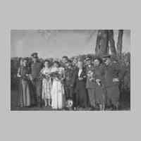 023-0026 Hochzeit am 08.05.1941 von Ernst und Herta Kloppenburg. .JPG